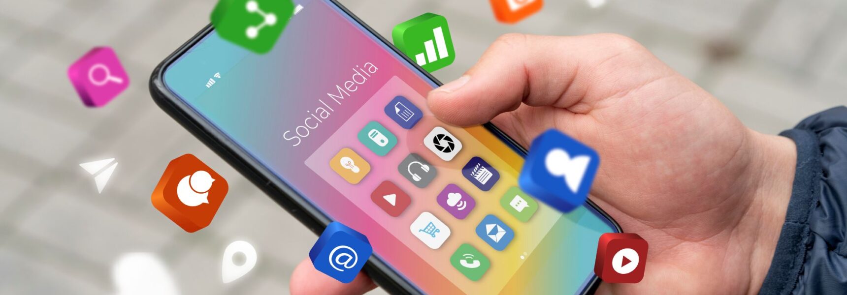 Turning Followers into Customers through Smart Social Media.